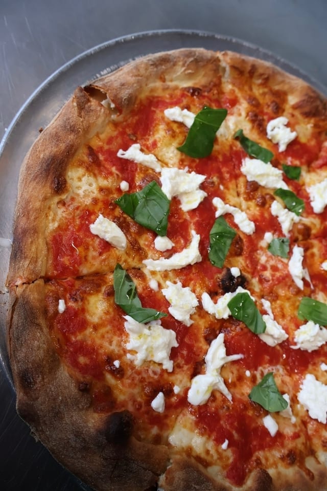 Large Round Burrata.